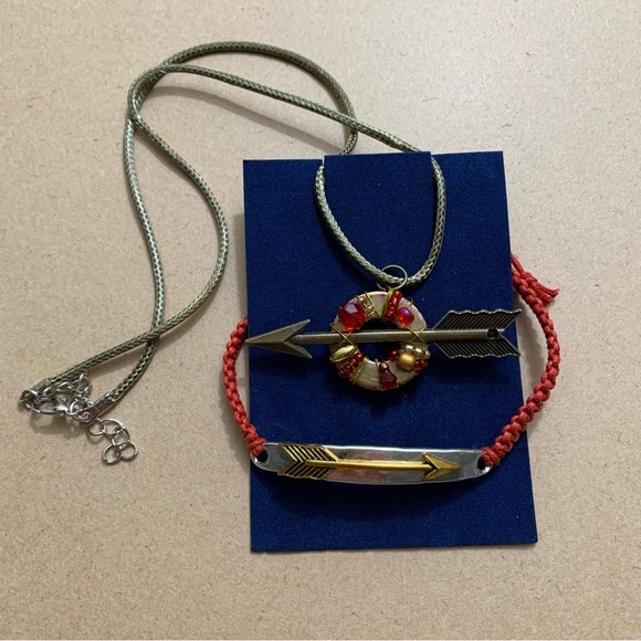 🔥5/$20🔥 Arrow Necklace and Macrame Bracelet New and Handmade - Picture 2 of 5